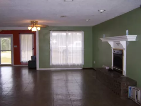 35 Davis Rd, Brooklyn, MS 39425 photo 13