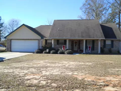 923 Lee St, Wiggins, MS 39577 photo 1