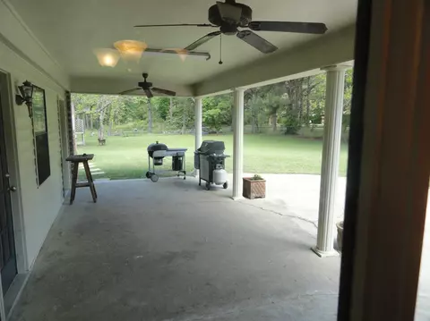 1239 Springhill Rd, Laurel, MS 39443 photo 10