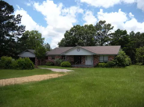 92 Howards Rd, Columbia, MS 39429 photo 1