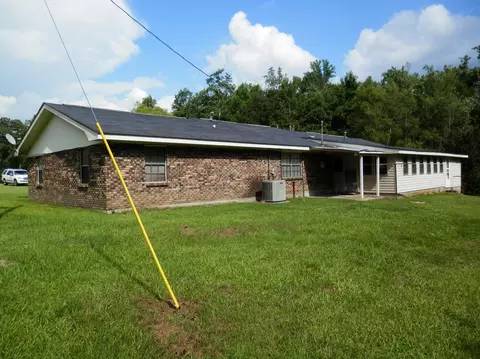 652 N Slade Rd, Sumrall, MS 39482 photo 4