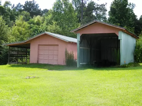 652 N Slade Rd, Sumrall, MS 39482 photo 2