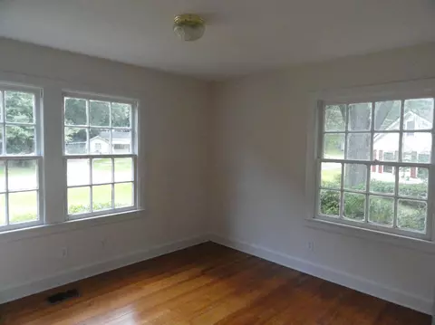 716 Garden Dr, Laurel, MS 39440 photo 9