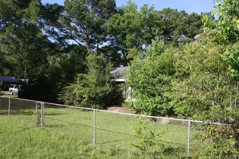 15 Hurst Dr, Laurel, MS 39440 photo 1