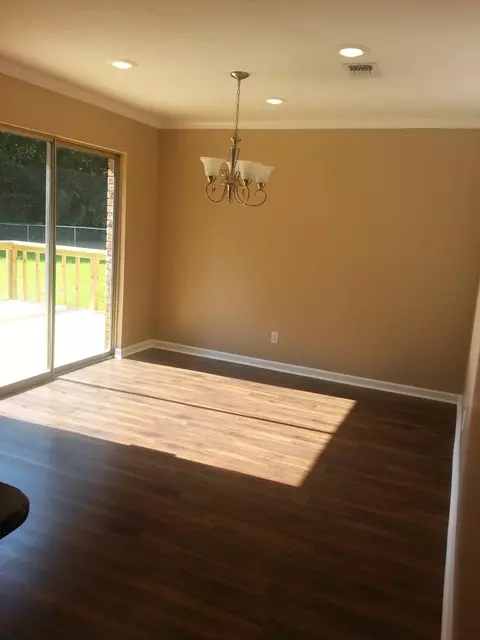 64 Shamrock Dr, Laurel, MS 39443 photo 7