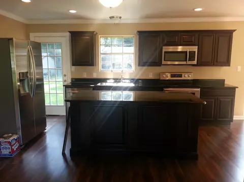 64 Shamrock Dr, Laurel, MS 39443 photo 8