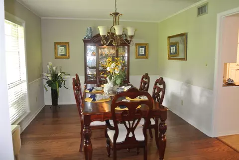 217 Triangle Dr, Laurel, MS 39443 photo 11