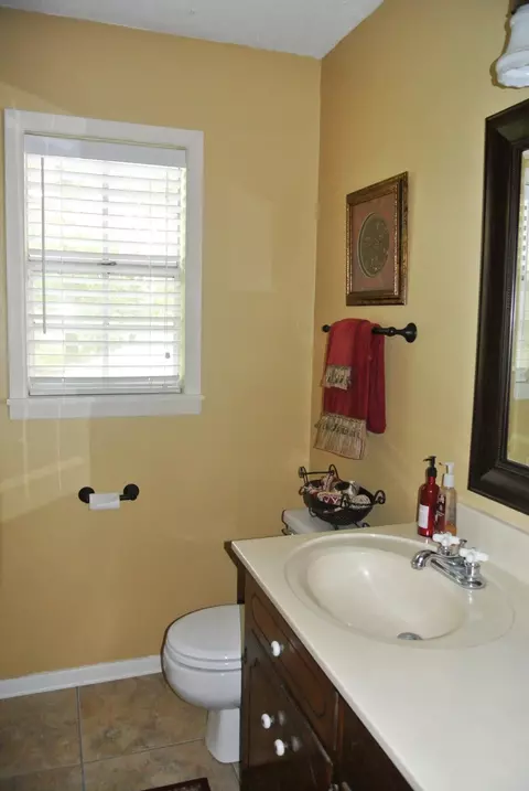 217 Triangle Dr, Laurel, MS 39443 photo 23