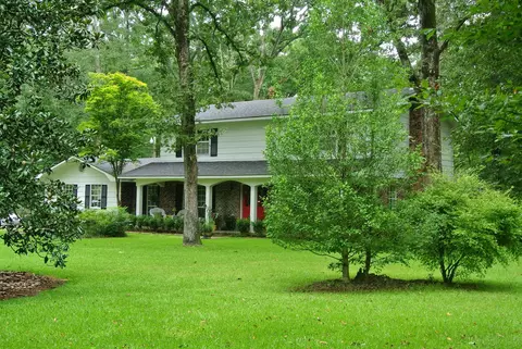 217 Triangle Dr, Laurel, MS 39443 photo 2
