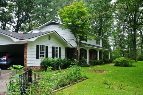 217 Triangle Dr, Laurel, MS 39443 photo 6