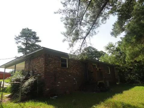 34 Chickasaw Dr, Laurel, MS 39440 photo 3