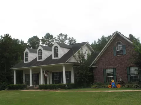 6 Hickory, Laurel, MS 39443 photo 1