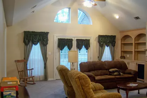 98 Timberland Dr, Purvis, MS 39475 photo 4
