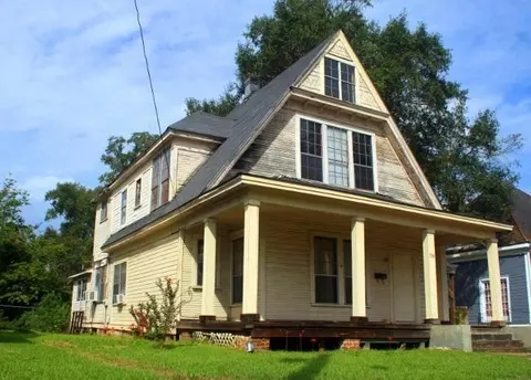 718 N 8th Ave, Laurel, MS 39440 photo 2