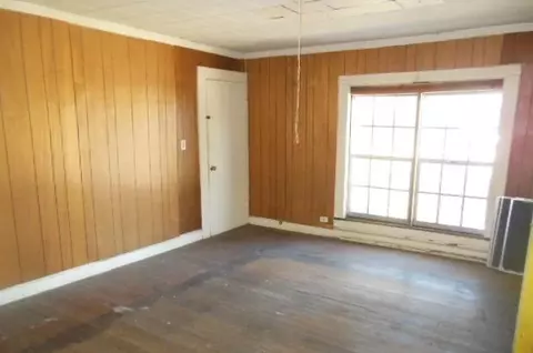 718 N 8th Ave, Laurel, MS 39440 photo 9