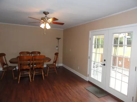 1027 Parker Dr, Laurel, MS 39440 photo 6