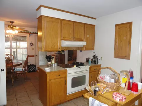 2 Clairmont Cir, Laurel, MS 39440 photo 25