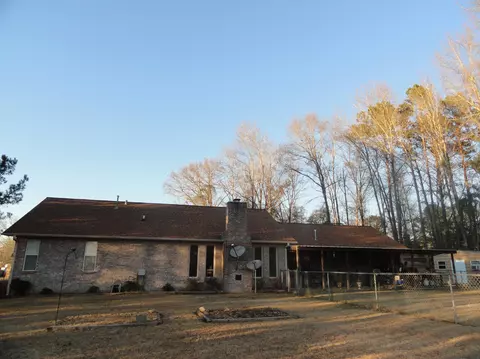 2 Clairmont Cir, Laurel, MS 39440 photo 9