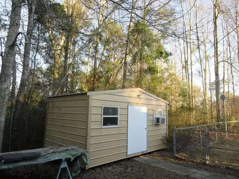 2 Clairmont Cir, Laurel, MS 39440 photo 5