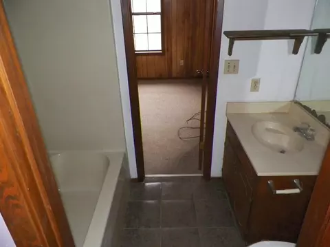 12 Warsaw Camp Loop Ave, Laurel, MS 39443 photo 8