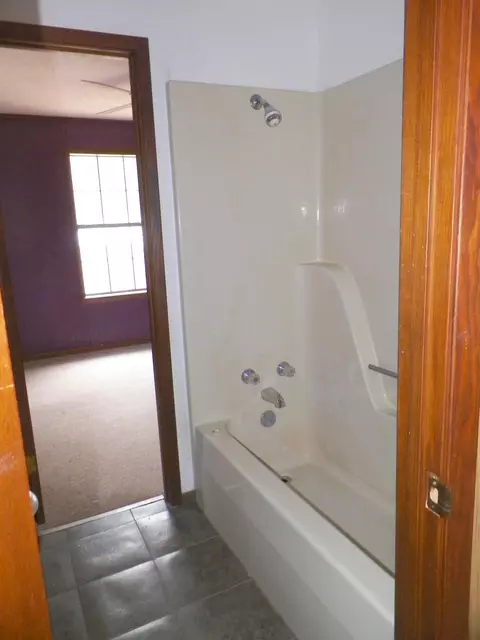 12 Warsaw Camp Loop Ave, Laurel, MS 39443 photo 4