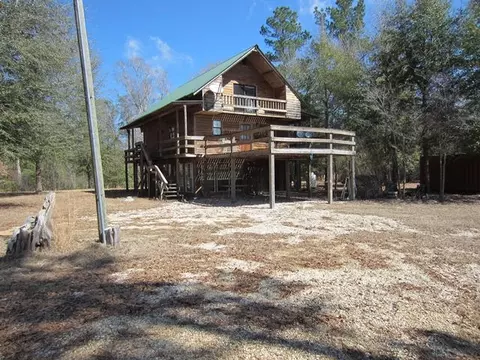 519 Old Augusta Rd, Richton, MS 39476 photo 1