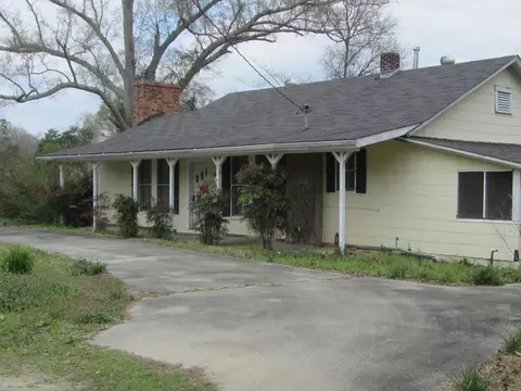 423 8th St, Purvis, MS 39475 photo 3