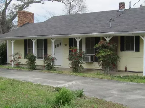 423 8th St, Purvis, MS 39475 photo 1