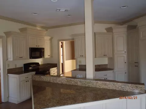 1196 Oloh Rd, Sumrall, MS 39482 photo 3