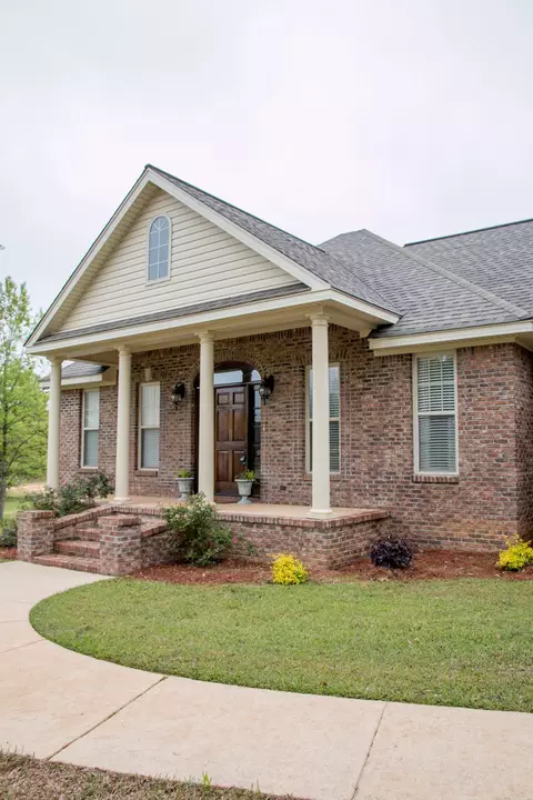 54 Latigo Loop, Sumrall, MS 39482 photo 2