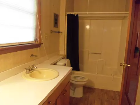 406 E 4th Ave, Petal, MS 39465 photo 3