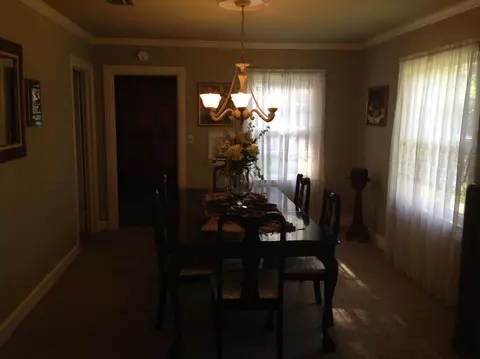 76 Lindsey Dr, Laurel, MS 39440 photo 3