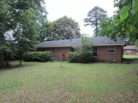 103 Perry Dr, New Augusta, MS 39462 photo 3