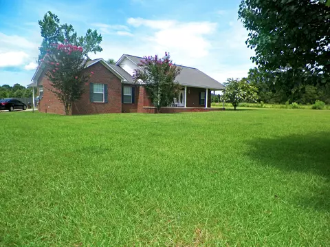 59 Line Rd, Laurel, MS 39443 photo 4