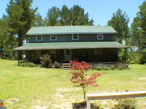 687 Albert Graves Rd, Sumrall, MS 39482 photo 2