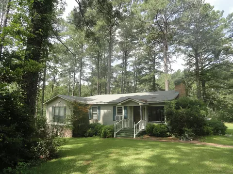 2012 Wansley Rd, Laurel, MS 39443 photo 1