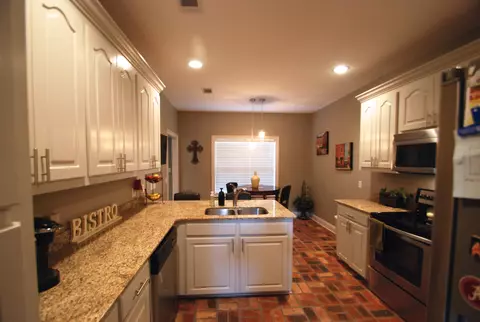 306 Lonetree, Purvis, MS 39475 photo 11