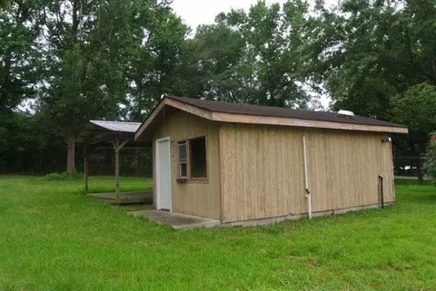32 Toombs, Laurel, MS 39443 photo 11