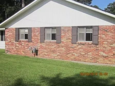 302 Doris St, Collins, MS 39428 photo 4