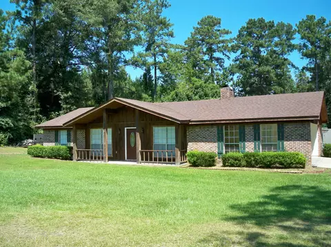 3 Cedarbrook Ln, Laurel, MS 39443 photo 1
