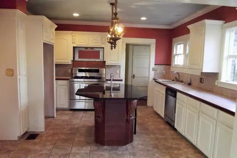1407 N 7th, Laurel, MS 39440 photo 9