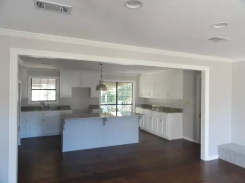 10 Kimberly Dr, Laurel, MS 39440 photo 3