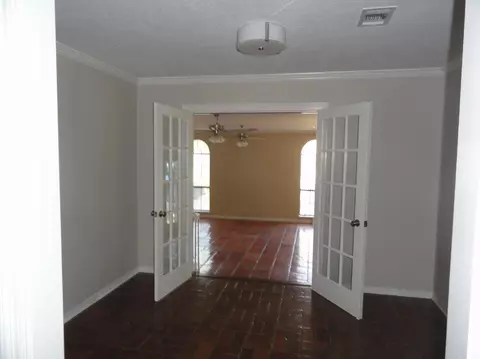 10 Kimberly Dr, Laurel, MS 39440 photo 14