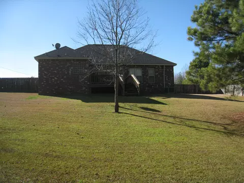 137 Latigo Loop, Sumrall, MS 39482 photo 10