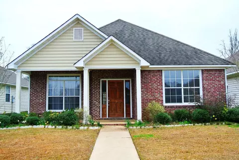 19 Brianleigh Dr, Laurel, MS 39443 photo 1