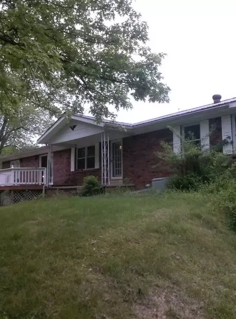 2586 Sunfish Bee Spring Rd, Bee Spring, KY 42207 photo 1