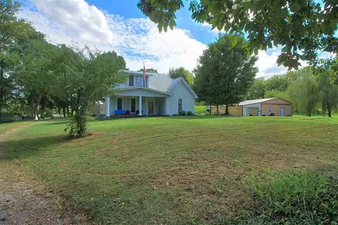1483 E Cedar St, Franklin, KY 42134 photo 1