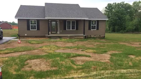 45 Christopher Ave, Glasgow, KY 42141 photo 1