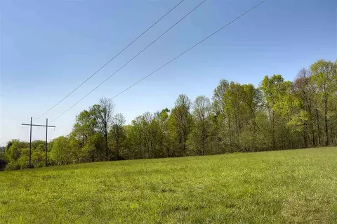 1238 Highland Church Rd, Bowling Green, KY 42101