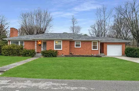 101 Grinstead Ct, Glasgow, KY 42141 photo 1